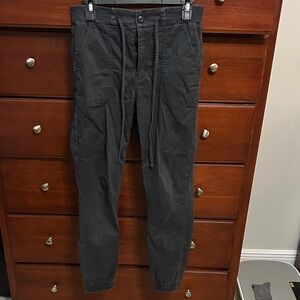 American Eagle Outfitters women’s Dark Gray Cargo Pants